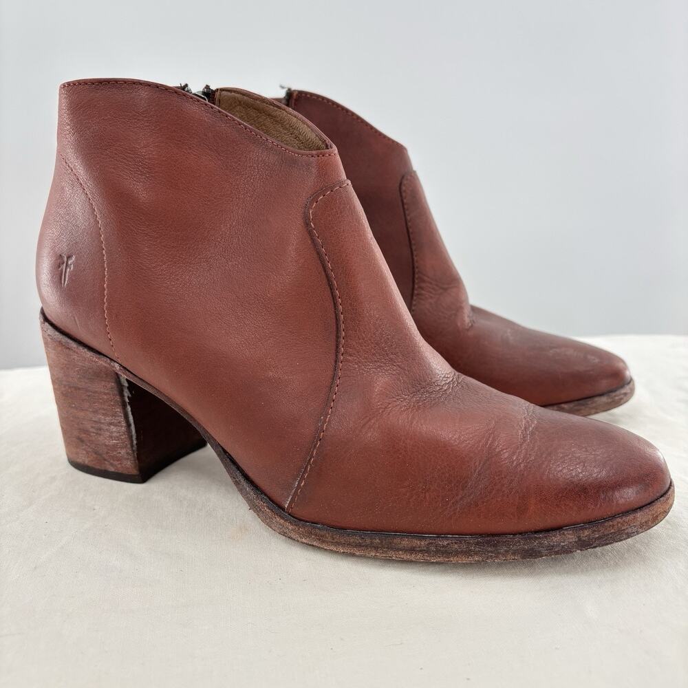 Frye Nora Zip Short Bootie Red Clay Leather Women’s Size 9 B Ankle Boot